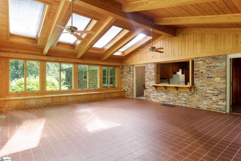 Property image 4 at 960 Arden Way, Spartanburg, SC 29302