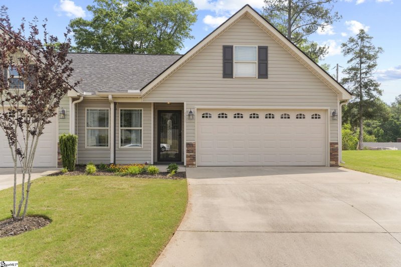550 Wesberry Circle