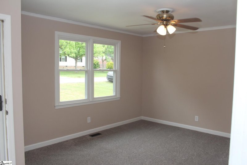 Property image 3 at 204 Mayfield Road, Simpsonville, SC 29681