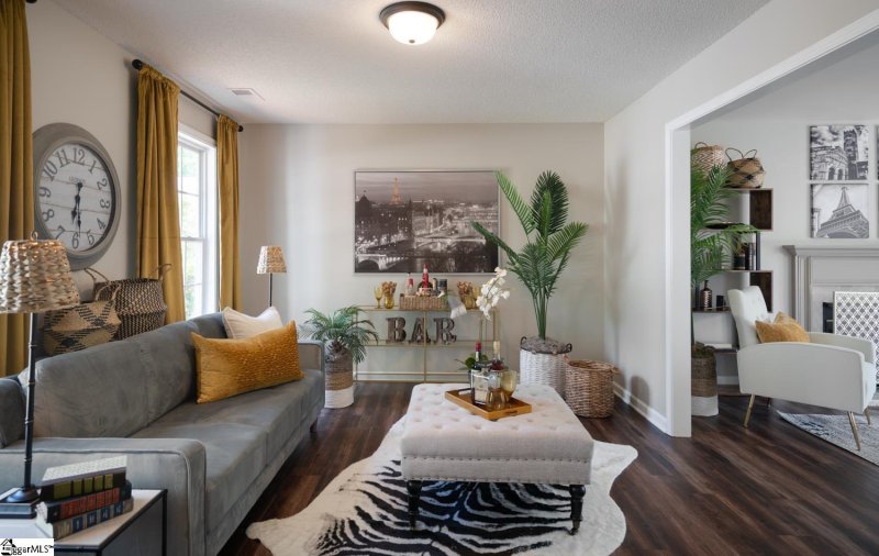 Property image 4 at 424 Lily Pond Lane, Taylors, SC 29687