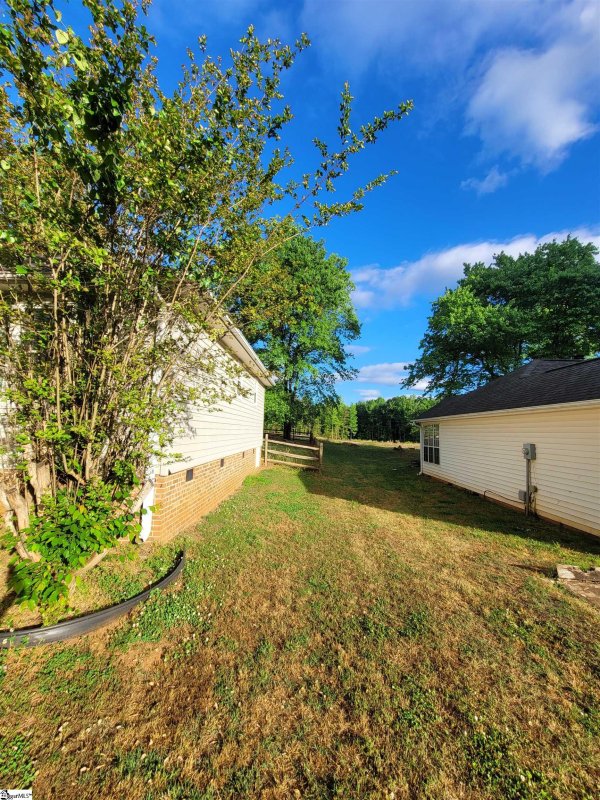 Property image 2 at 244 Jacqueline Road, Piedmont, SC 29673