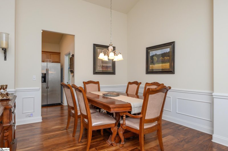 Property image 5 at 100 Reedy Springs Lane, Greenville, SC 29605