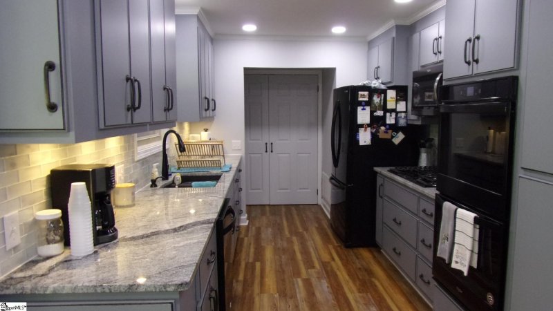 Property image 3 at 112 Kennelworth Way, Easley, SC 29640