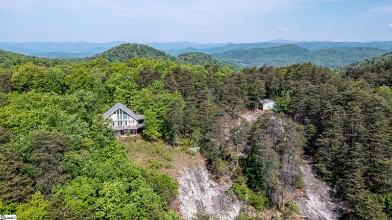 Property image 4 at 106 Springwood Drive, Pickens, SC 29671