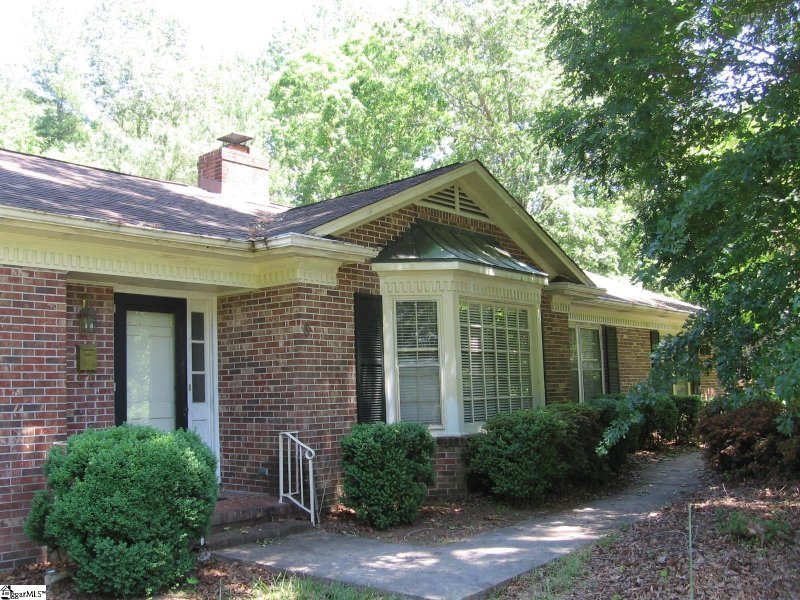 Property image 4 at 6 Gladesworth Drive, Greenville, SC 29615