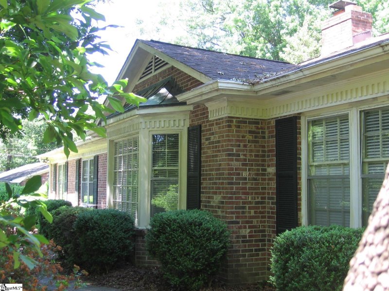 Property image 5 at 6 Gladesworth Drive, Greenville, SC 29615