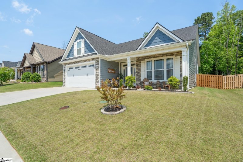 Property image 3 at 301 Loxley Drive, Simpsonville, SC 29680
