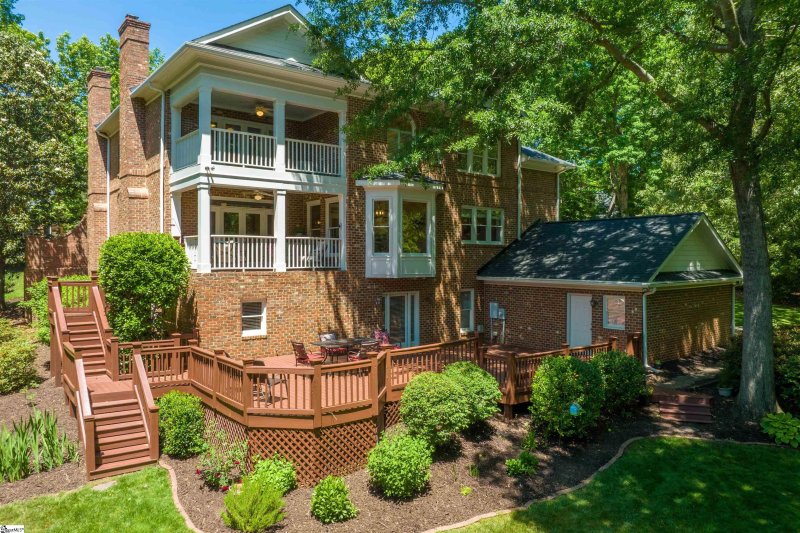 Property image 2 at 414 Barrington Park Drive, Greer, SC 29650