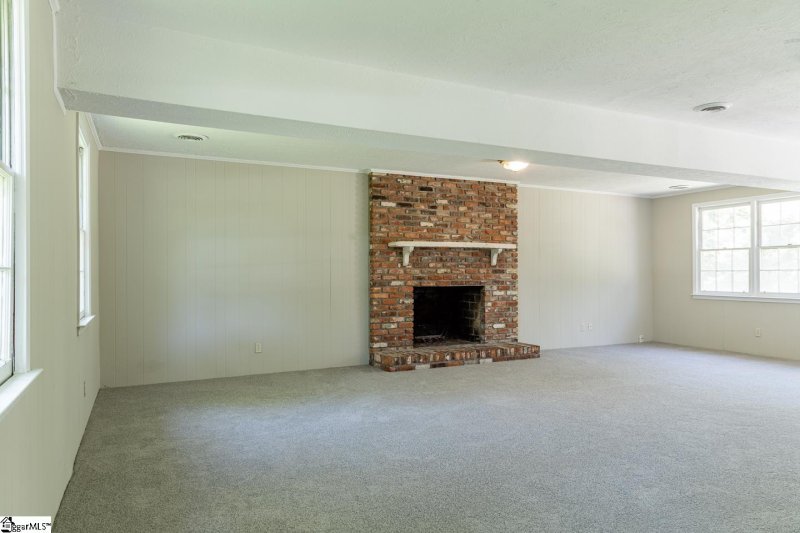 Property image 4 at 202 Brooks Road, Mauldin, SC 29662