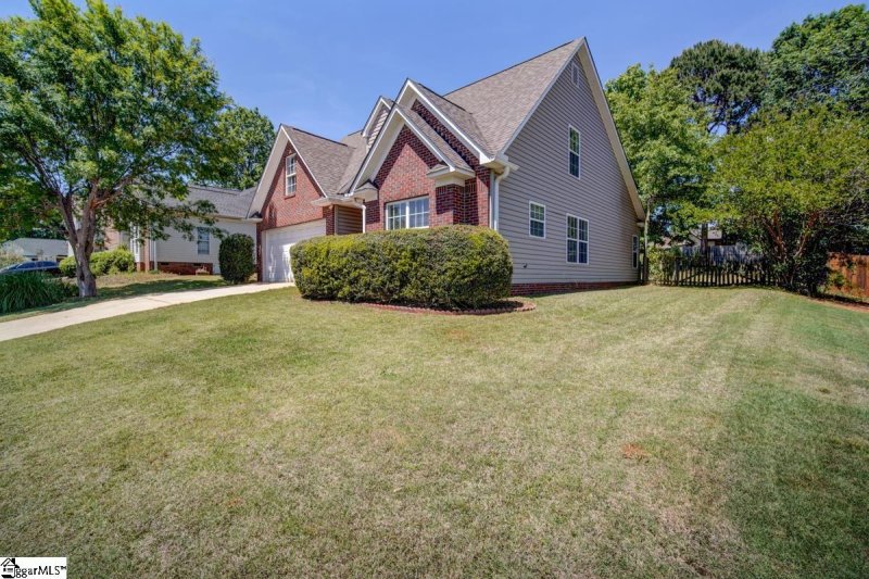 Property image 2 at 411 Chamber Lane, Moore, SC 29369