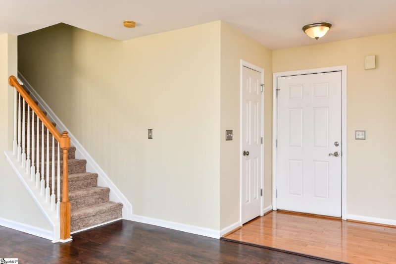 Property image 3 at 112 Raven Hill Way, Piedmont, SC 29673