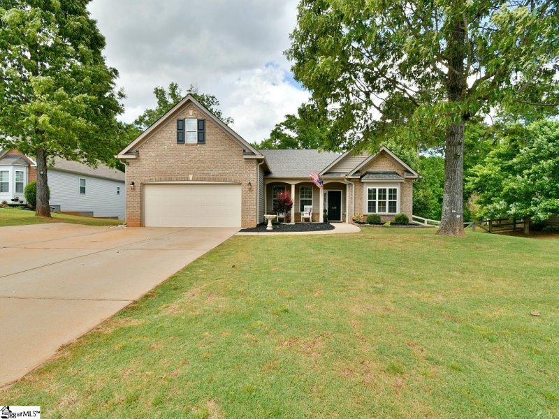 Property image 2 at 174 Pendock Lane, Piedmont, SC 29673