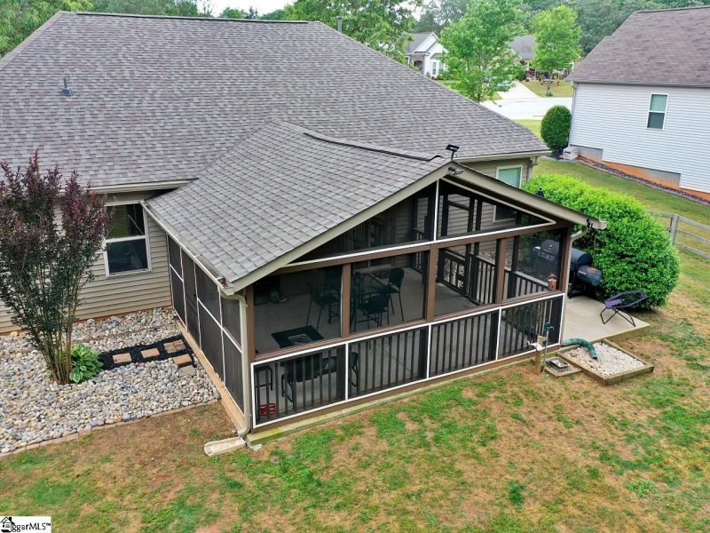 Property image 4 at 174 Pendock Lane, Piedmont, SC 29673