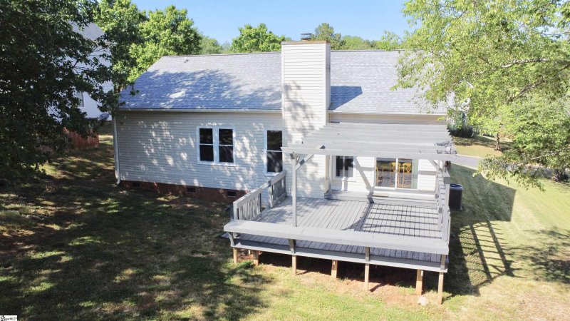 Property image 3 at 104 Fawn Ridge Way, Mauldin, SC 29662