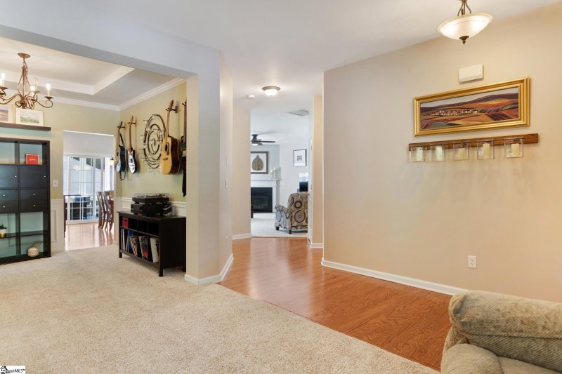 Property image 3 at 238 Oak Branch Drive, Simpsonville, SC 29681