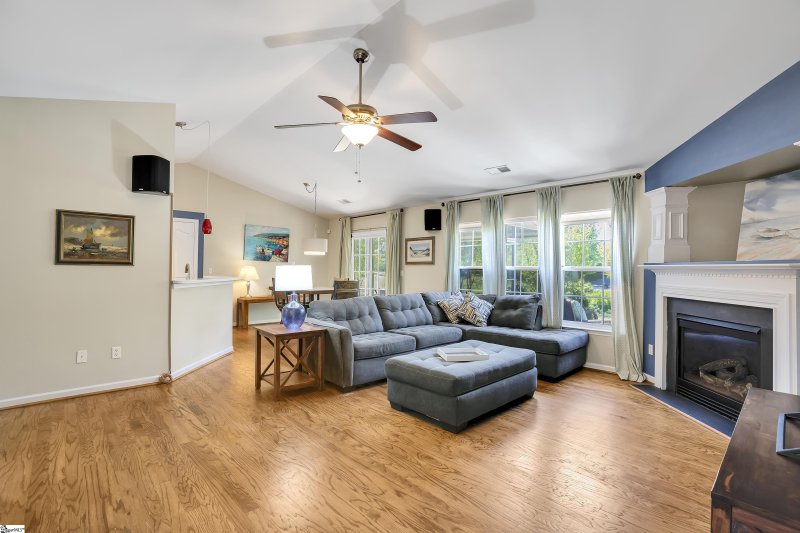 Property image 2 at 21 Affirmed Court, Greenville, SC 29617