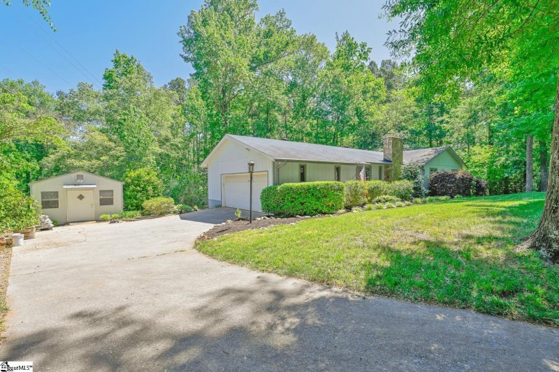 Property image 2 at 4214 Hembree Road, Anderson, SC 29625