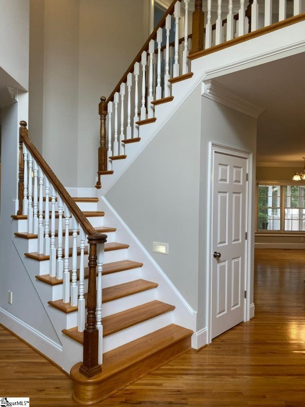 Property image 2 at 10 Downington Court, Greenville, SC 29615