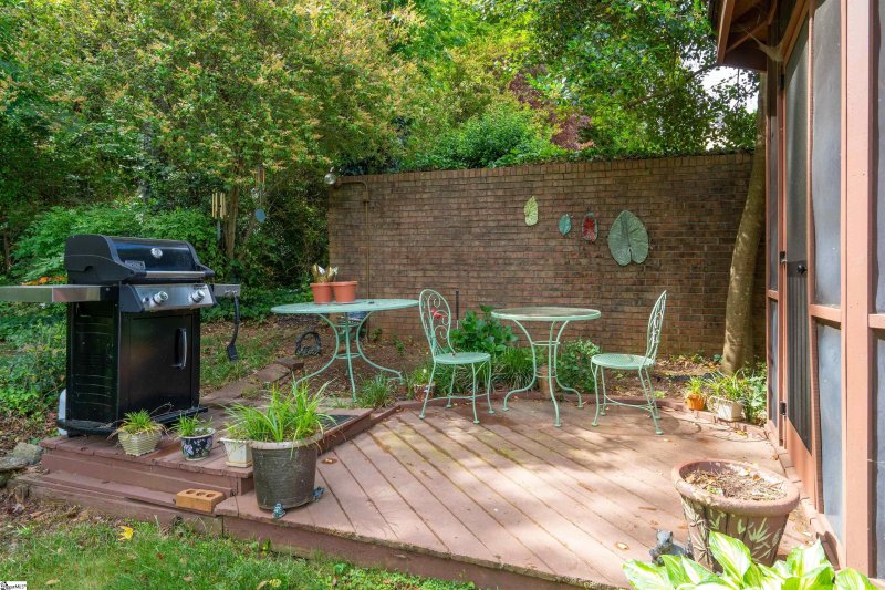 Property image 5 at 121 Hidden Hills Drive, Greenville, SC 29605