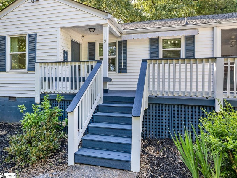 Property image 4 at 112 Columbia Circle, Greenville, SC 29607