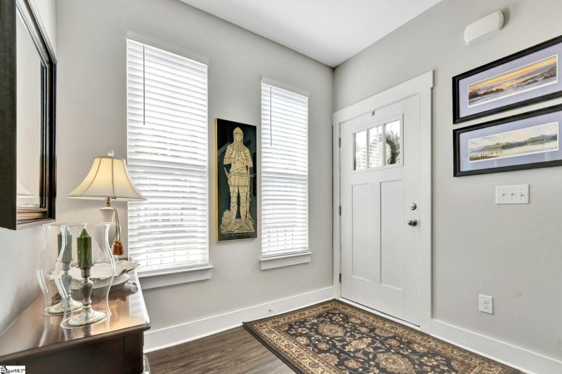 Property image 3 at 200 Sprucewood Court, Taylors, SC 29687