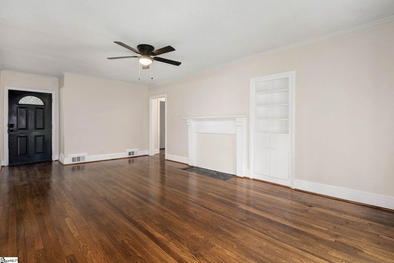 Property image 3 at 128 Neely Avenue, Spartanburg, SC 29302