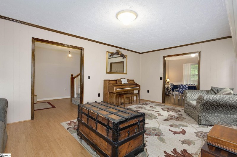 Property image 5 at 304 Manassas Drive, Simpsonville, SC 29681