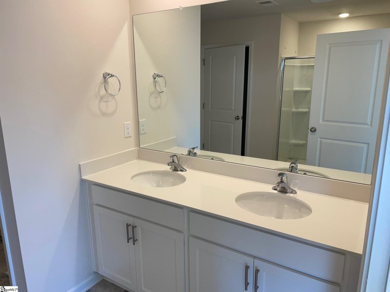 Property image 4 at 1405 Buckview Court, Greer, SC 29388