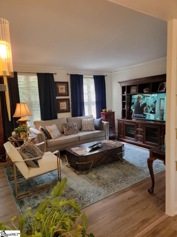 Property image 2 at 601 Cleveland Street, Greenville, SC 29601