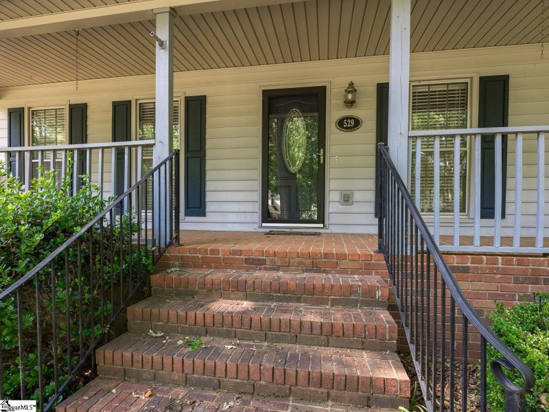 Property image 4 at 529 Cambridge Drive, Spartanburg, SC 29301