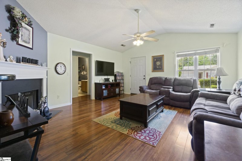 Property image 4 at 302 Tanacross Way, Greenville, SC 29605-6080