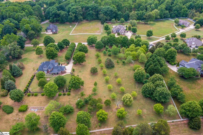 Property image 5 at 104 Chickasaw Run, Williamston, SC 29697