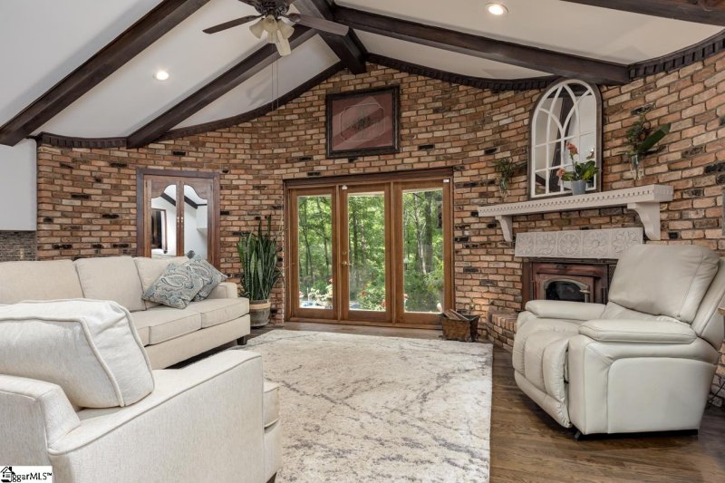 Property image 2 at 112 MONTERO Lane, Greenville, SC 29615