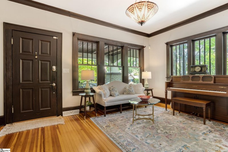 Property image 5 at 102 Vannoy Street, Greenville, SC 29601