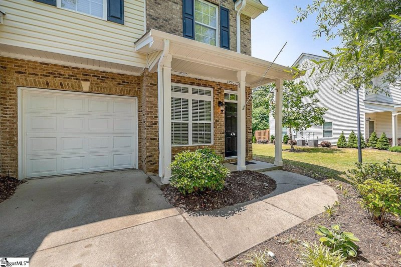 Property image 2 at 434 Woodbark Court, Mauldin, SC 29662