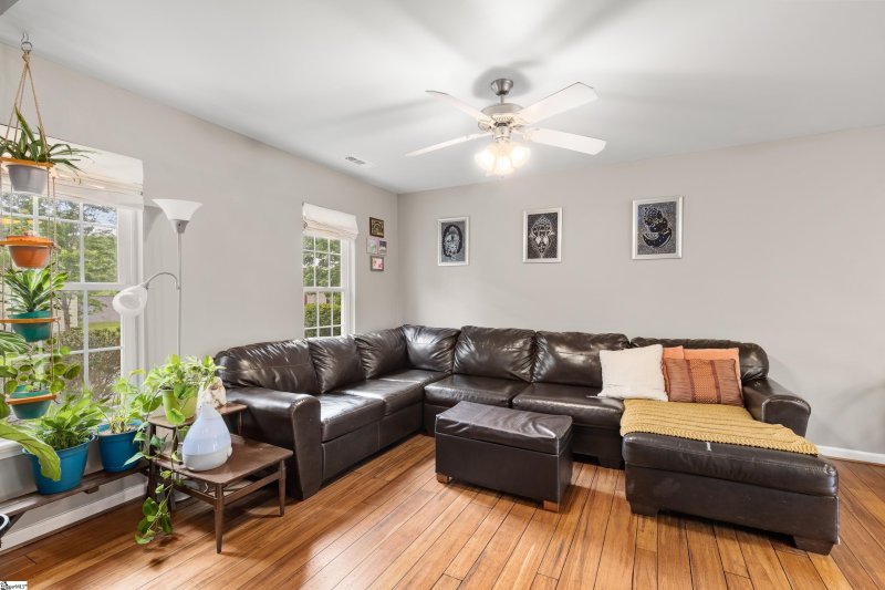 Property image 3 at 104 Glazed Oak Drive, Easley, SC 29642