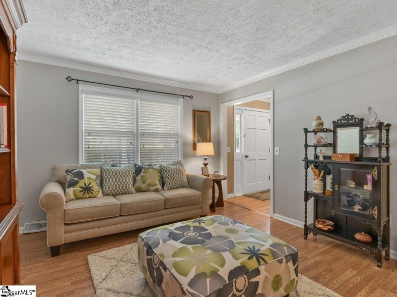 Property image 5 at 109 Crosswinds Street, Greer, SC 29650