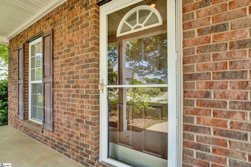 Property image 2 at 229 Dartmoor Drive, Spartanburg, SC 29301