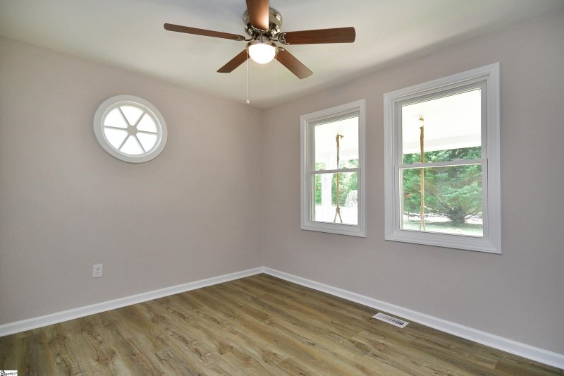 Property image 5 at 6100 Old Buncombe Road, Greenville, SC 29609