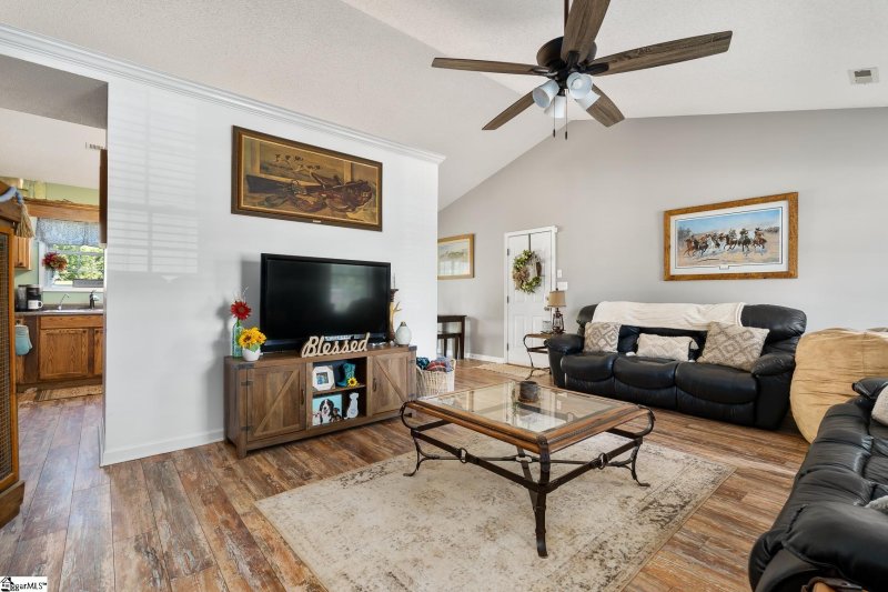 Property image 5 at 404 Cardoon Court, Spartanburg, SC 29303