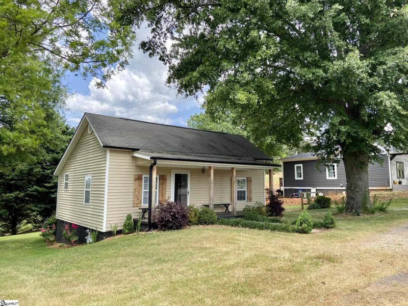 Property image 4 at 312 W Beattie Street, Liberty, SC 29657