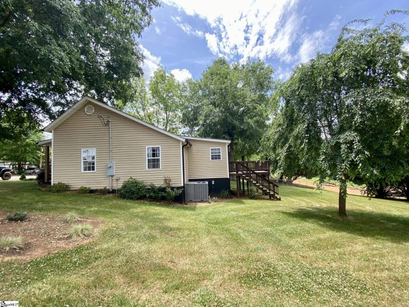 Property image 5 at 312 W Beattie Street, Liberty, SC 29657