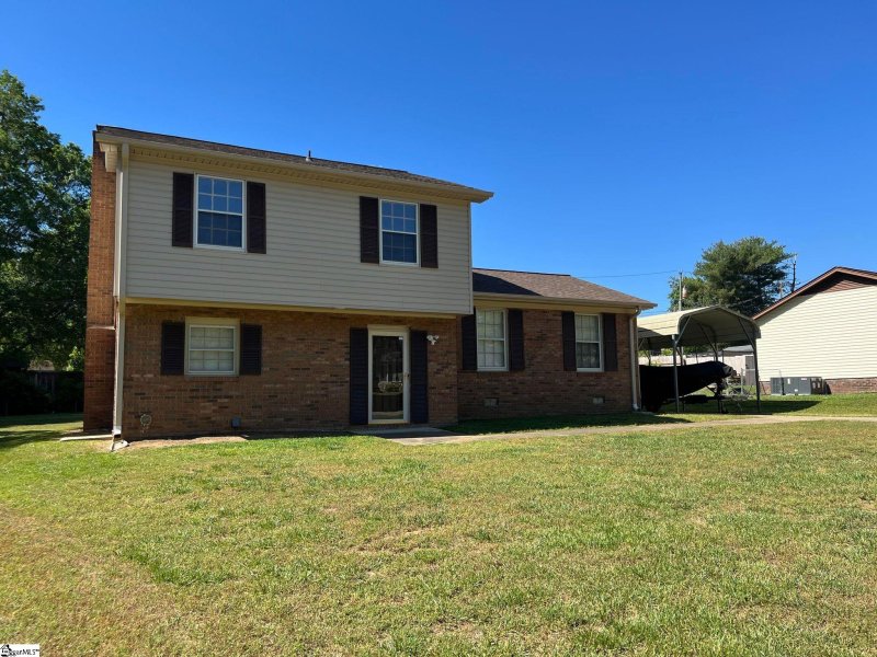 108 Beaverdale Court