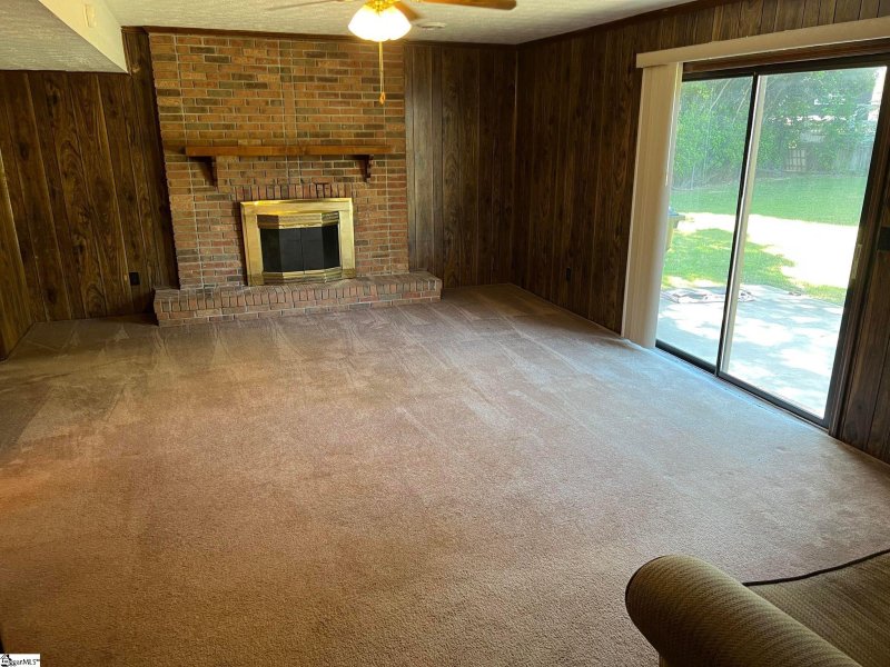 Property image 3 at 108 Beaverdale Court, Simpsonville, SC 29681