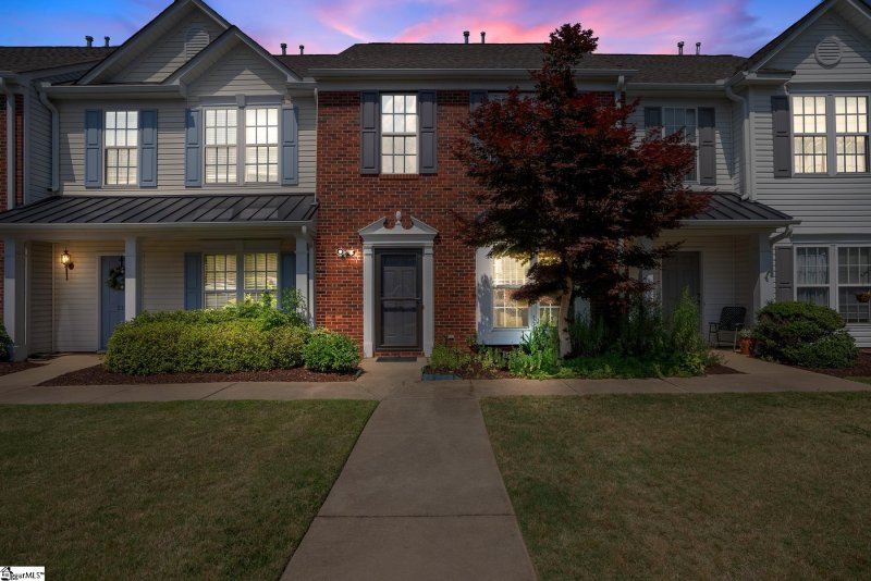 215 Spring Crossing Circle