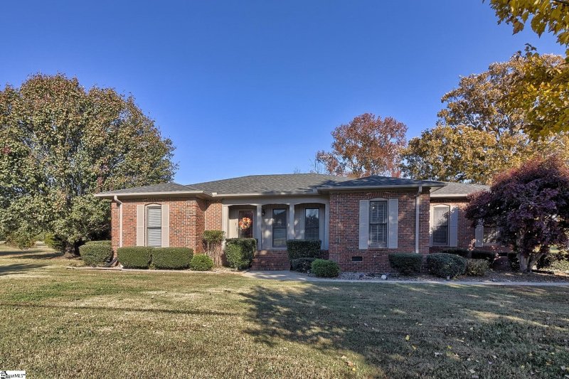 Property image 2 at 1613 Scuffletown Road, Fountain Inn, SC 29644