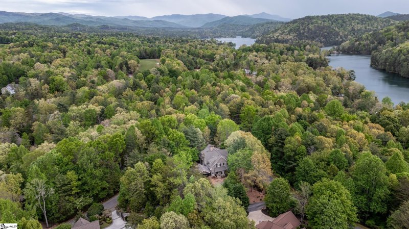 Property image 2 at 502 Wind Flower Drive, Sunset, SC 29685