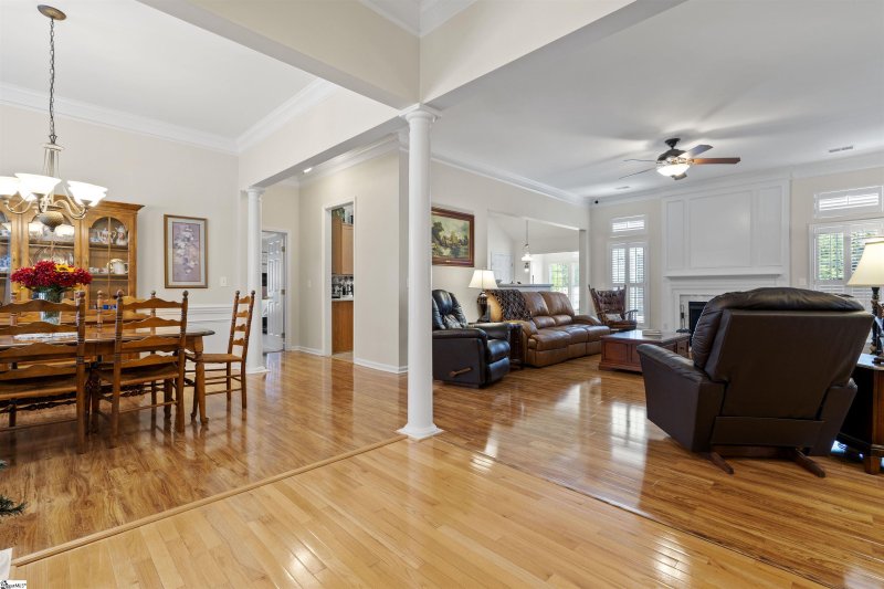 Property image 4 at 102 Pepperwood Drive, Greenville, SC 29611