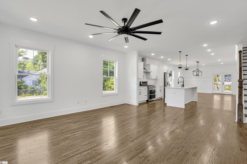 Property image 3 at 20 Bleckley Avenue, Greenville, SC 29607