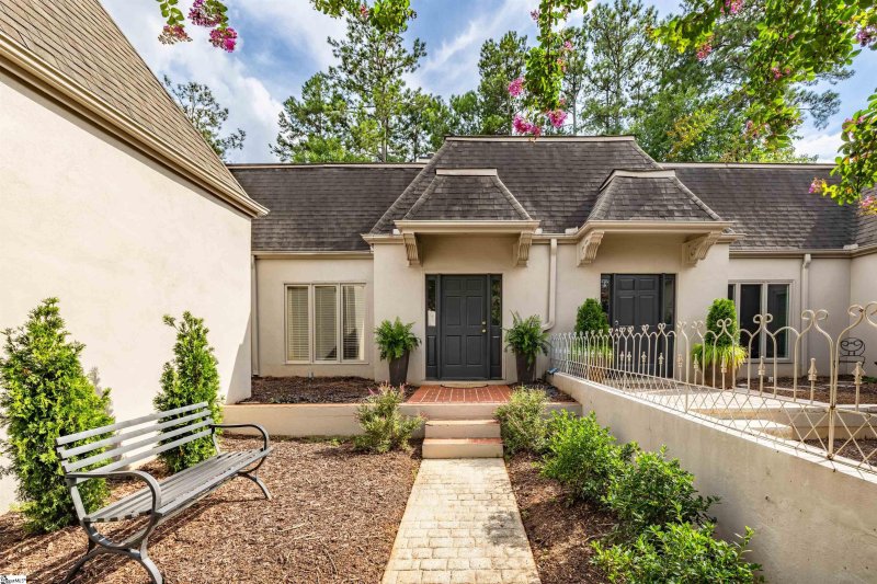 Property image 3 at 107 Castellan Drive, Greer, SC 29650